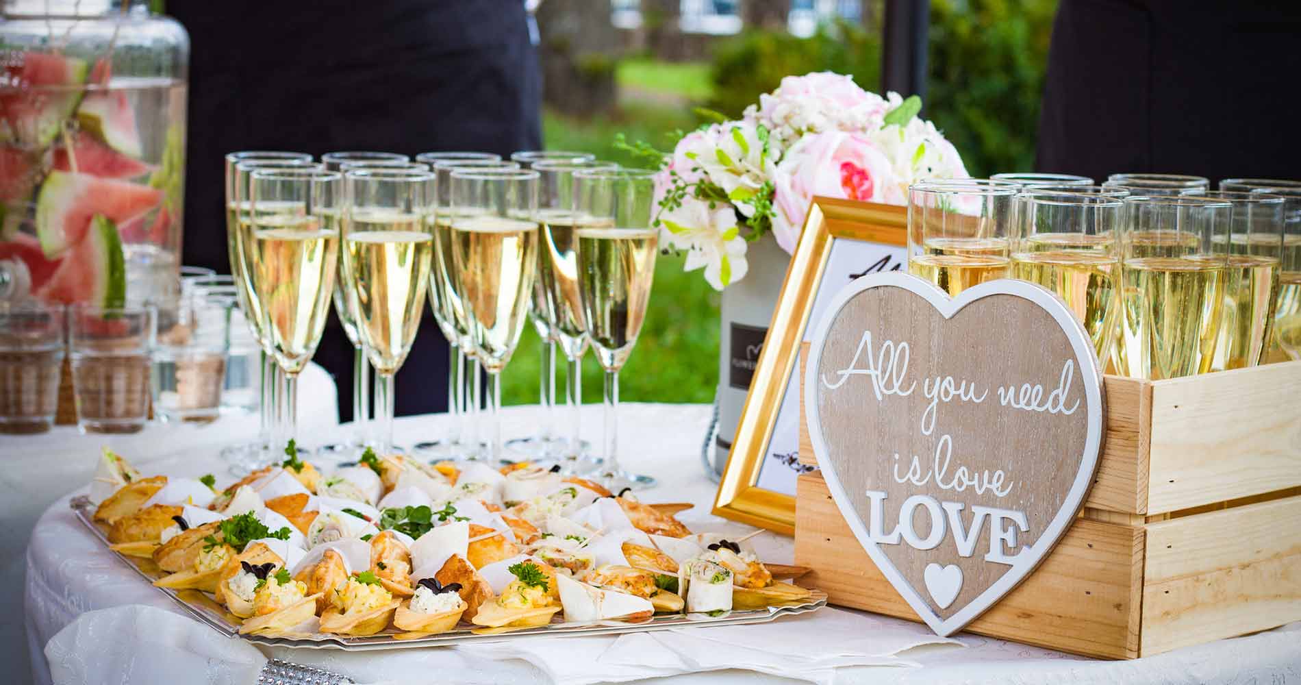 summer wedding catering food and drinks